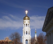 Колокольня и надвратная церковь св. Бориса и Глеба (Успенский мужской монастырь)